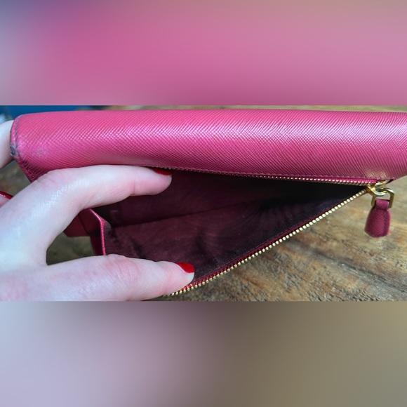 *EUC* AUTHENTIC Prada Raspberry Saffiano Leather Continental Long Wallet - Picture 9 of 11